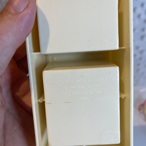 Fisher Price 💕Loving Family Fridge ❄️ & Bath tub 🛀bundle - Picture 5 of 10